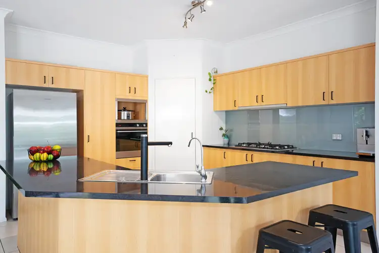 Sixth view of Homely house listing, 4 Pinehurst Court, Albany Creek QLD 4035