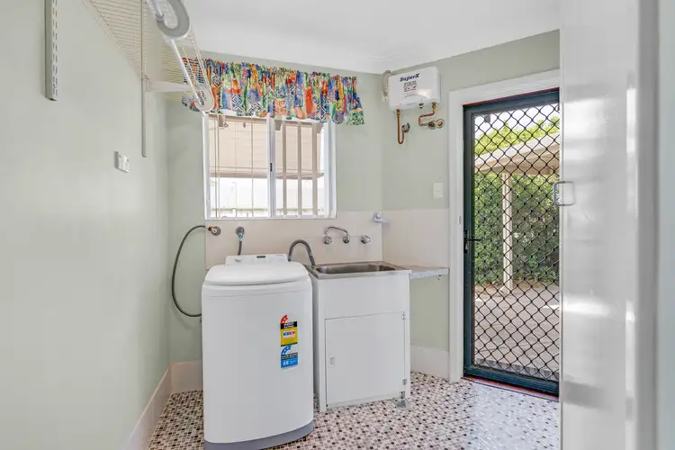 Seventh view of Homely unit listing, 3/37 Hayes Street, Bunbury WA 6230
