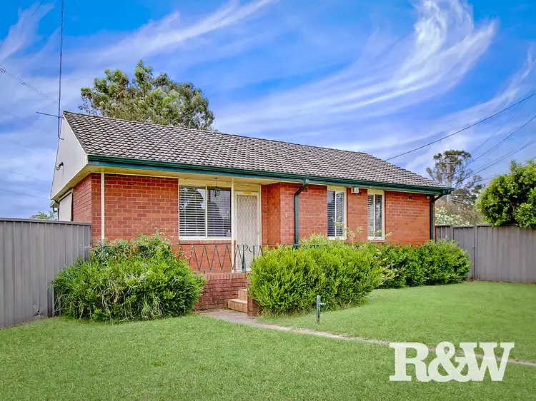 1 Siemens Crescent, Emerton NSW 2770