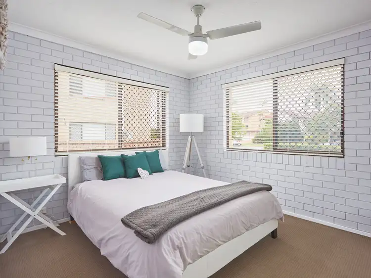 Fifth view of Homely unit listing, 4/22 DUET DR, Mermaid Waters QLD 4218