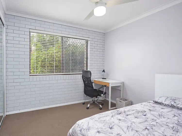 Seventh view of Homely unit listing, 4/22 DUET DR, Mermaid Waters QLD 4218