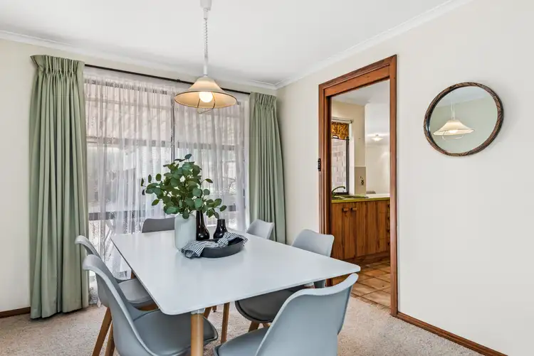 Fifth view of Homely house listing, 2 Acasta Court, Flagstaff Hill SA 5159