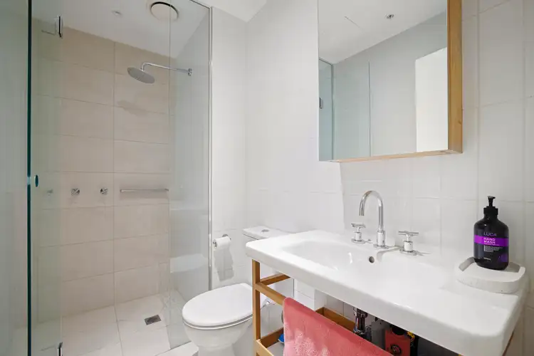 Sixth view of Homely apartment listing, 108/1A Launder Street, Hawthorn VIC 3122