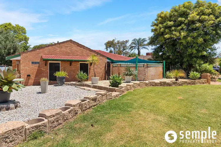 8 Kestrel Way, Yangebup WA 6164
