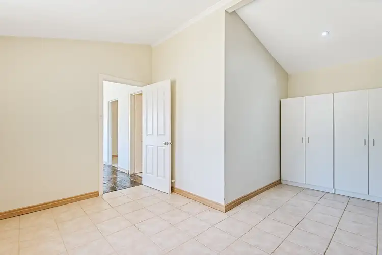 Fifth view of Homely house listing, 32 Dallas Crescent, Wanneroo WA 6065