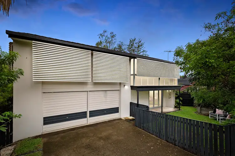 15 Woorama Road, The Gap QLD 4061