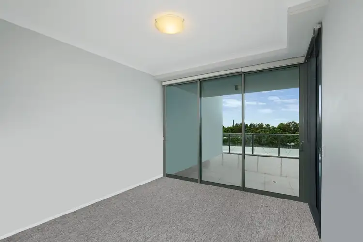 Fourth view of Homely unit listing, 2202/25-31 East Quay Drive, Biggera Waters QLD 4216