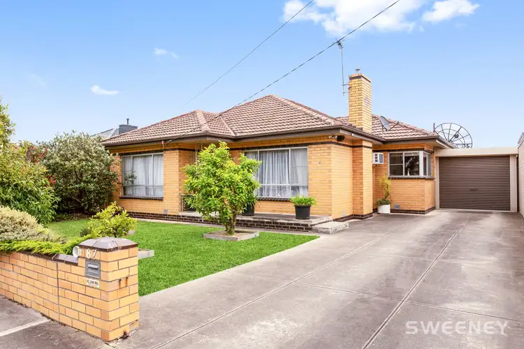 87 Fifth Avenue, Altona North VIC 3025