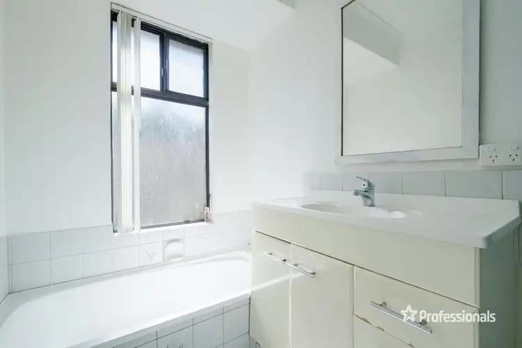 Sixth view of Homely house listing, 11 Whitcombe Way, Alexander Heights WA 6064