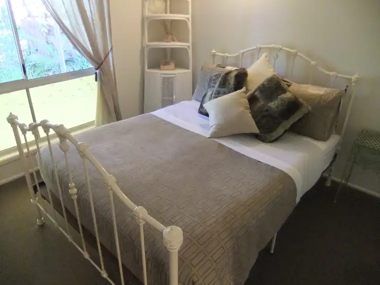 Seventh view of Homely house listing, 1 Kindilan Court, Boyne Island QLD 4680