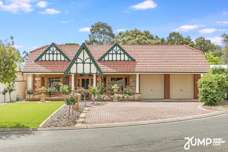 11 Hampshire Close, Salisbury East SA 5109