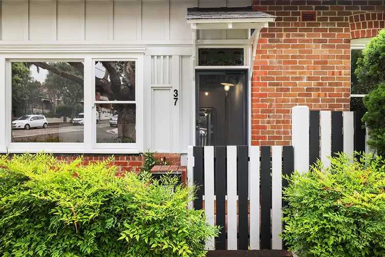 37 Duntroon Street, Hurlstone Park NSW 2193
