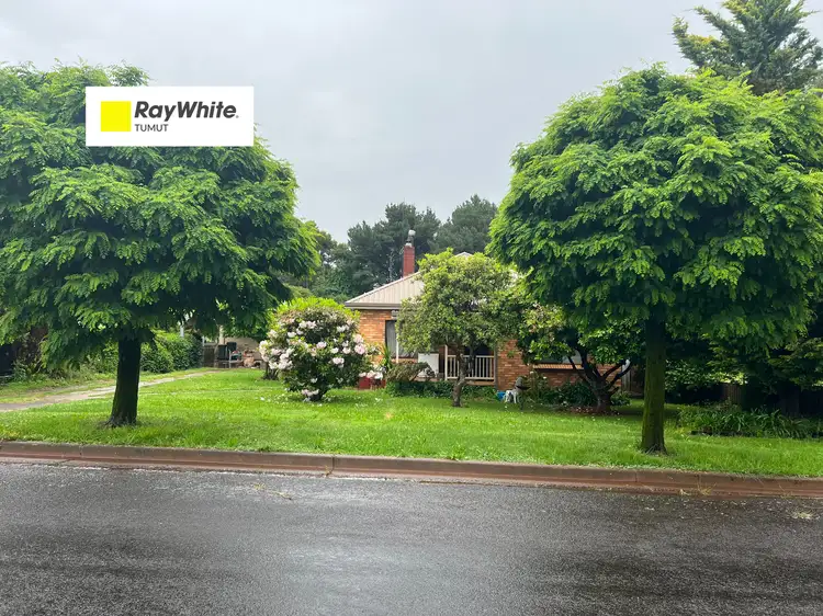 18 Park Avenue, Batlow NSW 2730