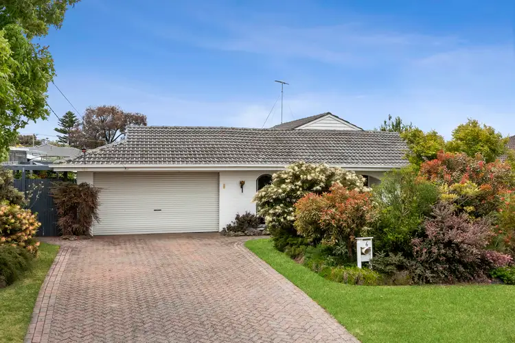 6 Madigan Court, Highton VIC 3216