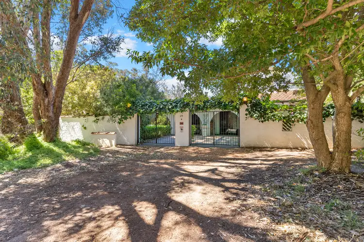 20 National Park Road, Swan View WA 6056
