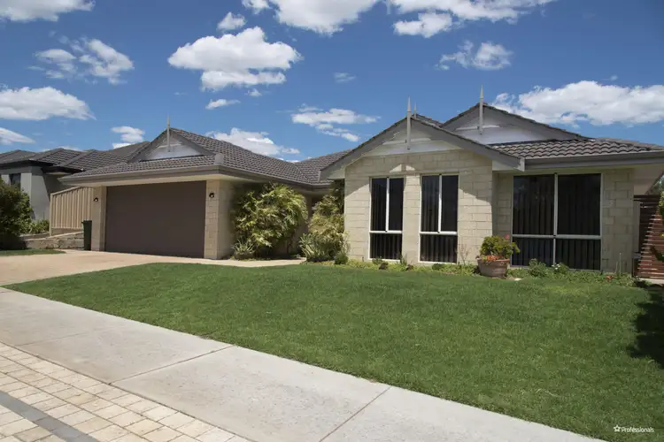 40 Barmouth Loop, Butler WA 6036