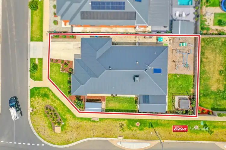Third view of Homely house listing, 2 Magnolia Drive, Echuca VIC 3564