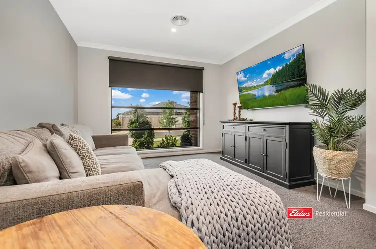Sixth view of Homely house listing, 2 Magnolia Drive, Echuca VIC 3564