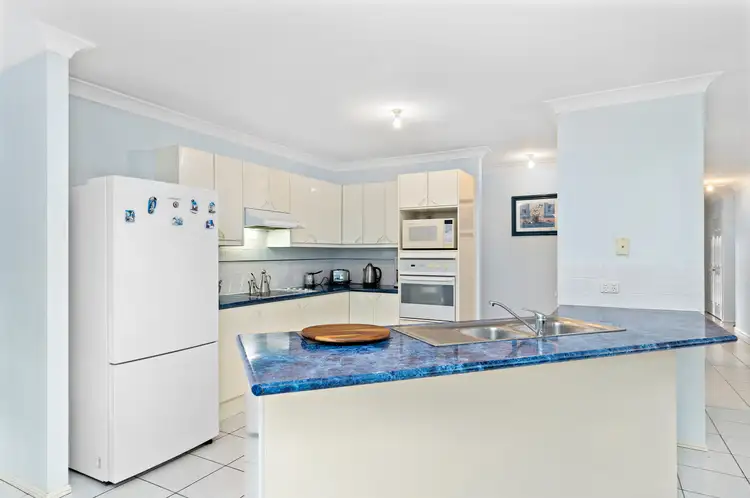 Fifth view of Homely house listing, 4 Martina Court, Capalaba QLD 4157