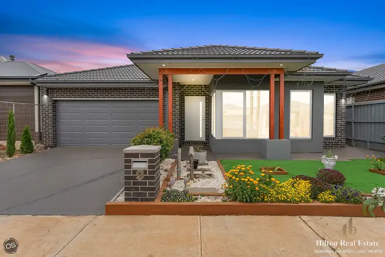 9 Barclay street, Thornhill Park VIC 3335