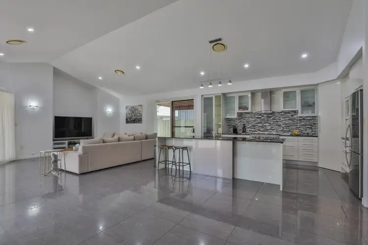 Second view of Homely house listing, 6 Golden Penda Court, Kalkie QLD 4670