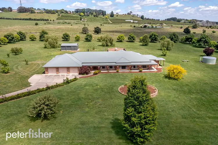 206 Canobolas Road, Orange NSW 2800