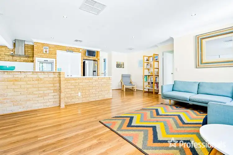 Sixth view of Homely house listing, 9 Tweed Close, Warnbro WA 6169