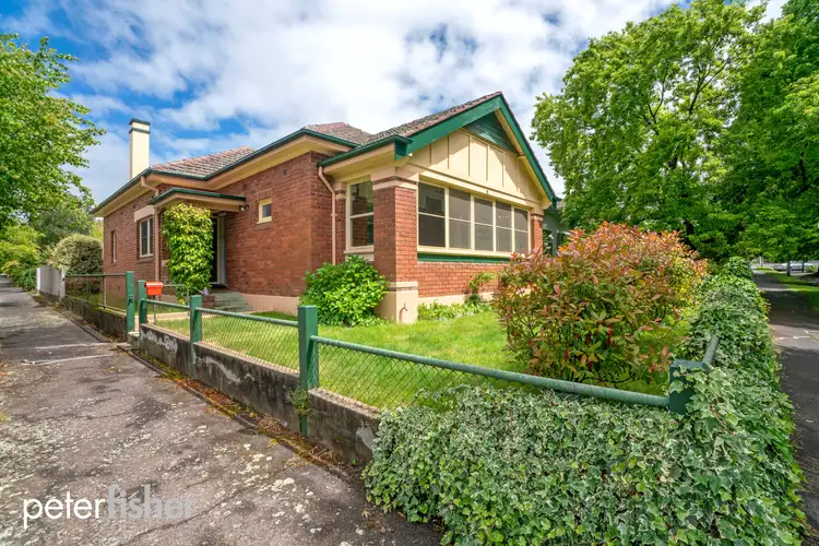 9 Clinton Street, Orange NSW 2800