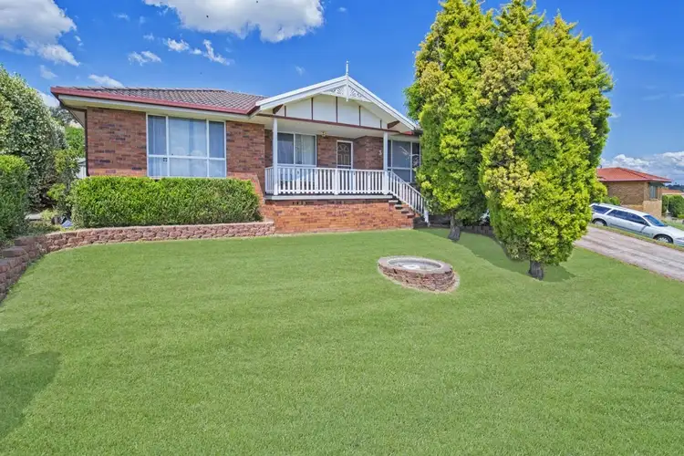 3 Robert Close, Rutherford NSW 2320