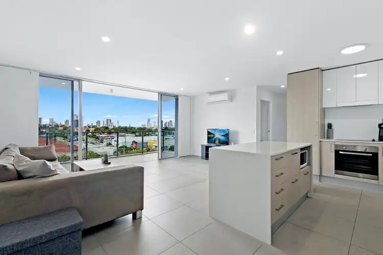 405/26 Spendelove Avenue, Southport QLD 4215