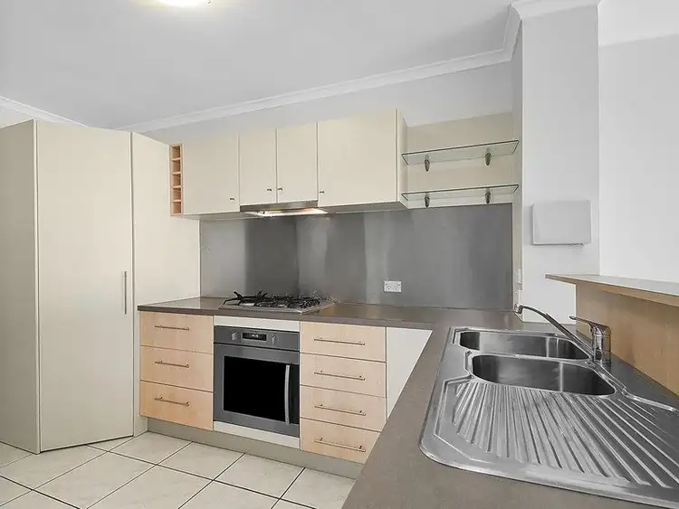 Fifth view of Homely unit listing, 71/11-17 Stanley Street, Townsville City QLD 4810