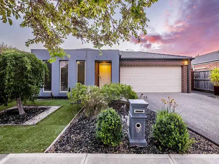 17 Windmill Circuit, Lyndhurst VIC 3975