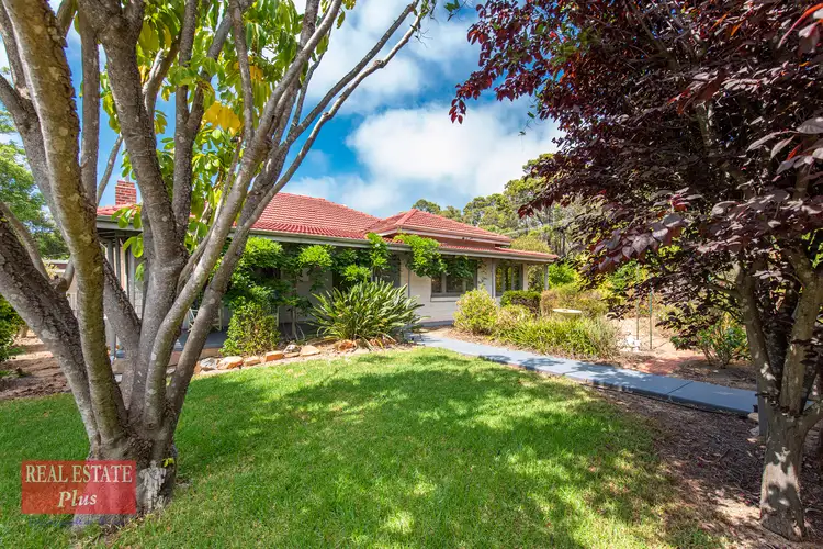2 Willcox Street, Chidlow WA 6556