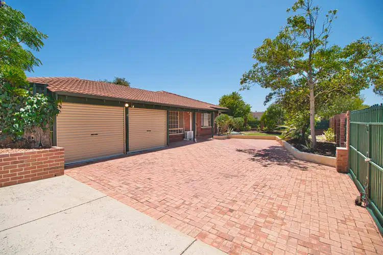 17 Elanora Drive, Cooloongup WA 6168