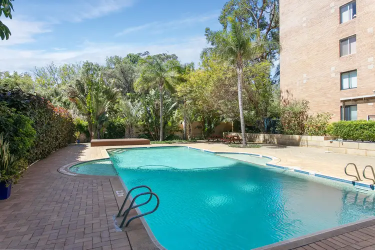 19/4 Dover Court, Mosman Park WA 6012