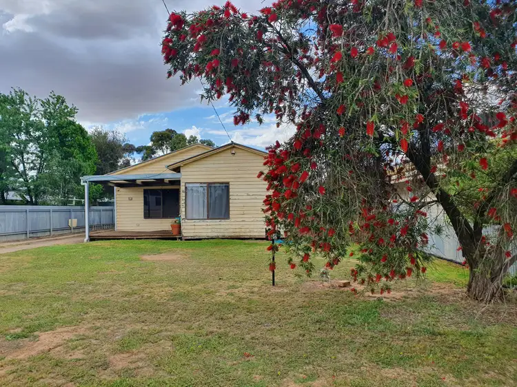 24 JUBILEE STREET, Wycheproof VIC 3527