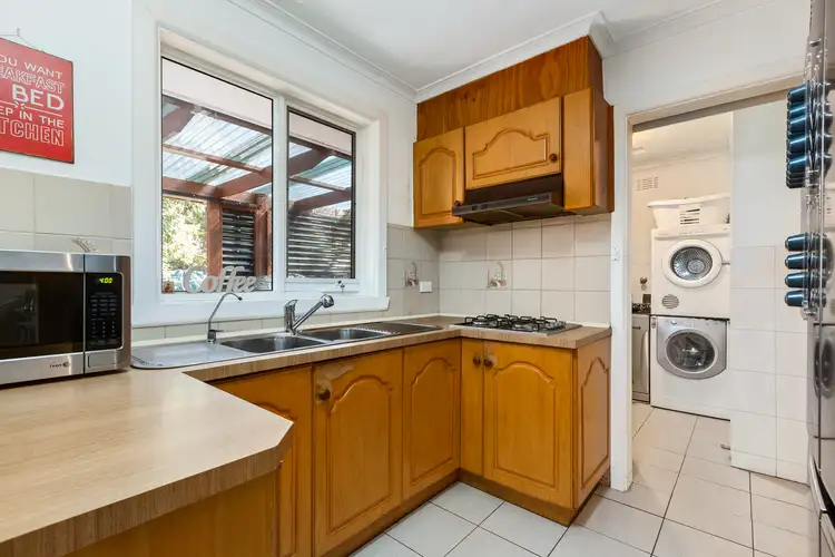 Fourth view of Homely house listing, 2 Azalea Court, Cheltenham VIC 3192