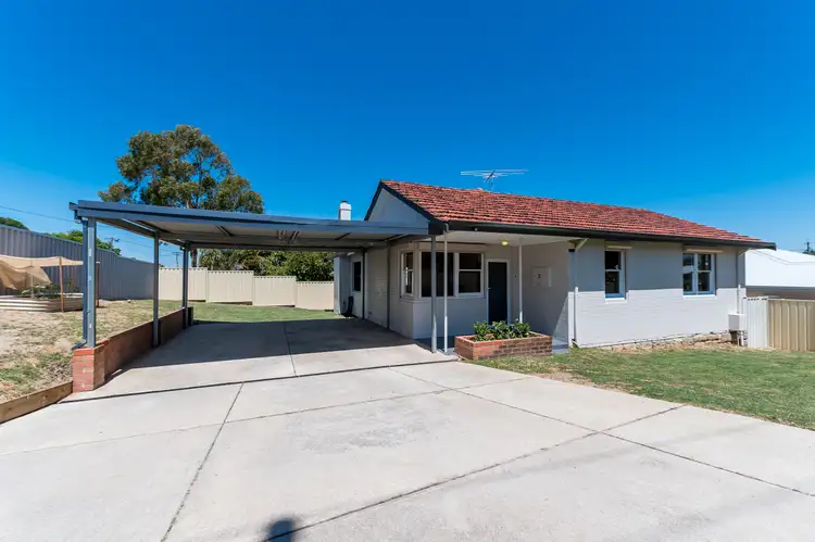 2 Cameron Street, Embleton WA 6062