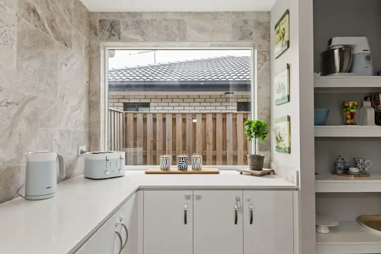 Fifth view of Homely house listing, 17 Lindeman Circuit, Pimpama QLD 4209