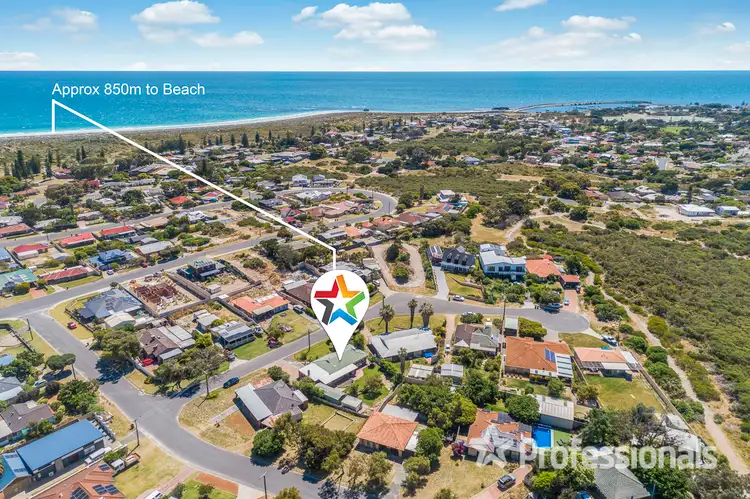 Second view of Homely house listing, 3 Stuart Place, Two Rocks WA 6037