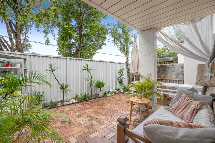 Fourth view of Homely townhouse listing, 2/86 Thynne Road, Morningside QLD 4170