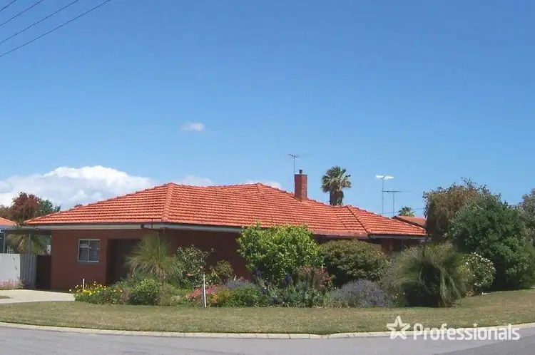 Second view of Homely house listing, 6 Georgette Way, Rockingham WA 6168