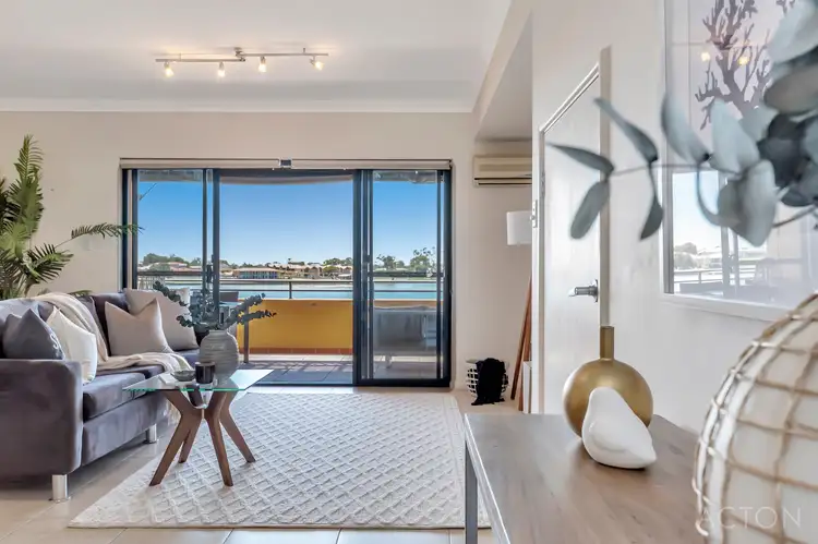 14/19 San Marco Quays, Halls Head WA 6210