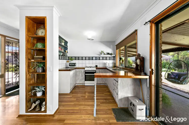 Third view of Homely house listing, 8 Diane Close, Pakenham VIC 3810