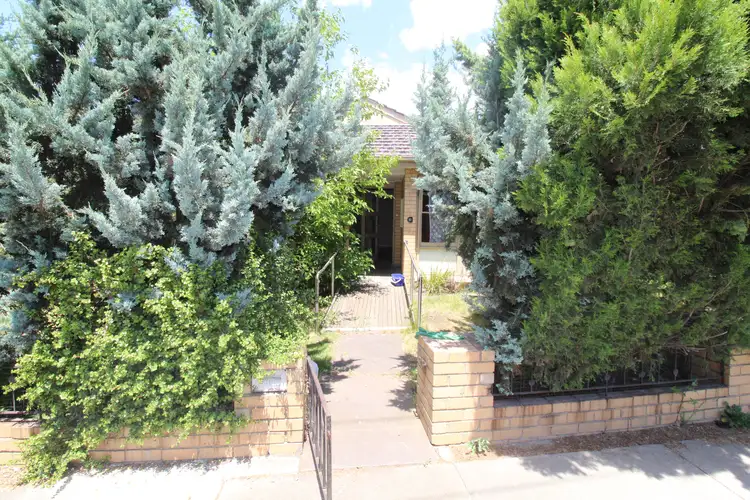 11 Paringa Road, Altona North VIC 3025