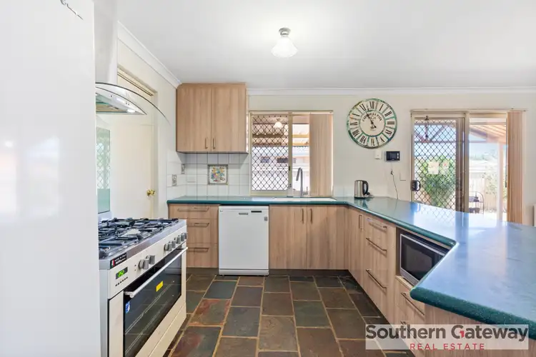 Fourth view of Homely house listing, 10 Reveley Close, Seville Grove WA 6112