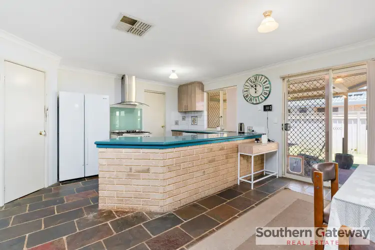 Fifth view of Homely house listing, 10 Reveley Close, Seville Grove WA 6112