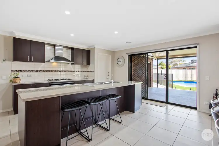 Fourth view of Homely house listing, 2 Jean Court, Marong VIC 3515
