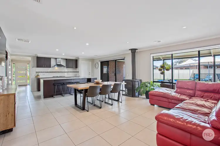 Sixth view of Homely house listing, 2 Jean Court, Marong VIC 3515