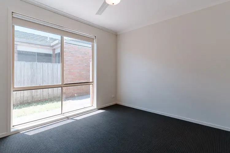 Fourth view of Homely house listing, 7 Seacombe Place, Cranbourne VIC 3977
